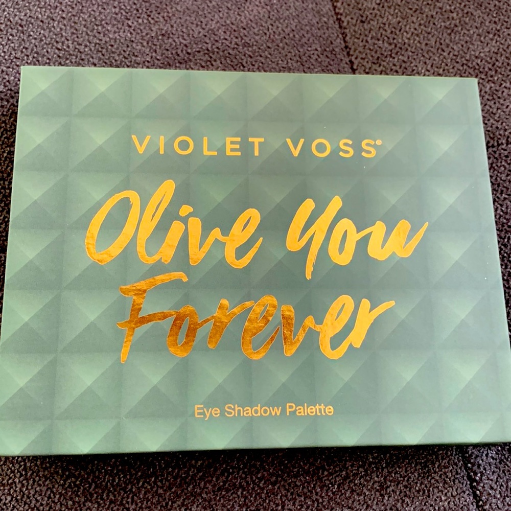 Violet Voss Olive you Forever Eyeshadow Palette NEW 💚